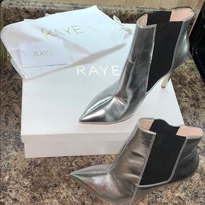 NEVER WORN Silver Rays Booties